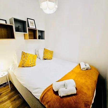 Lovely 1 Bedroom Flat With Terrace In Luxembourg-ces1 לוקסמבורג