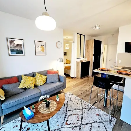 Lovely 1 Bedroom Flat With Terrace In Luxembourg-ces1 * לוקסמבורג